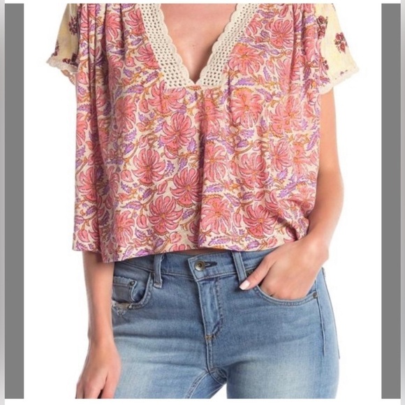 Free People Tops - FREE PEOPLE Leilani Top Ivory Size XS